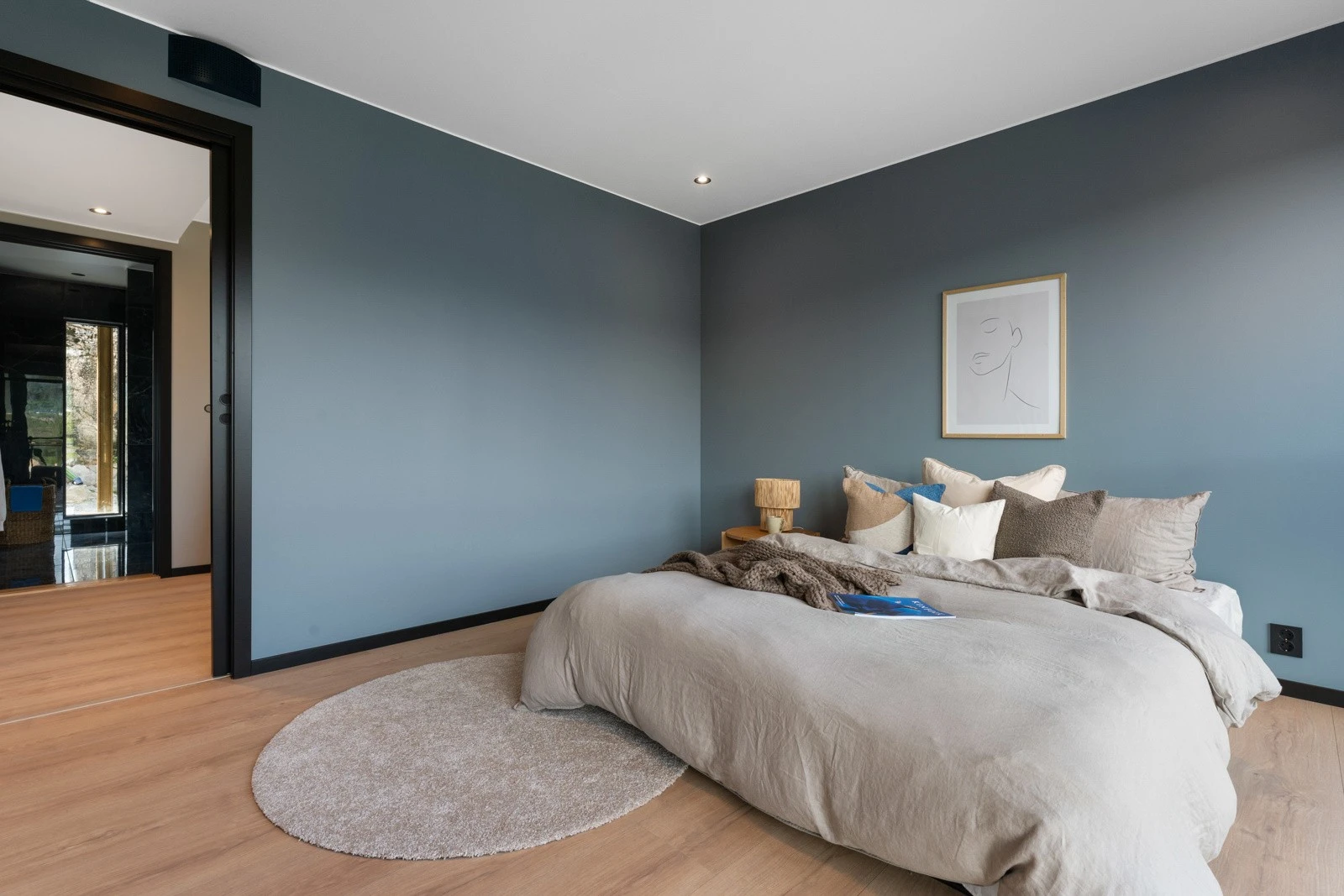 Her er det rikelig med plass til ønsket møblering. Galleribilde