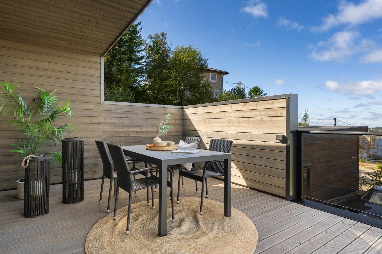 Her sitter en skjermet til uten innsyn. Galleribilde