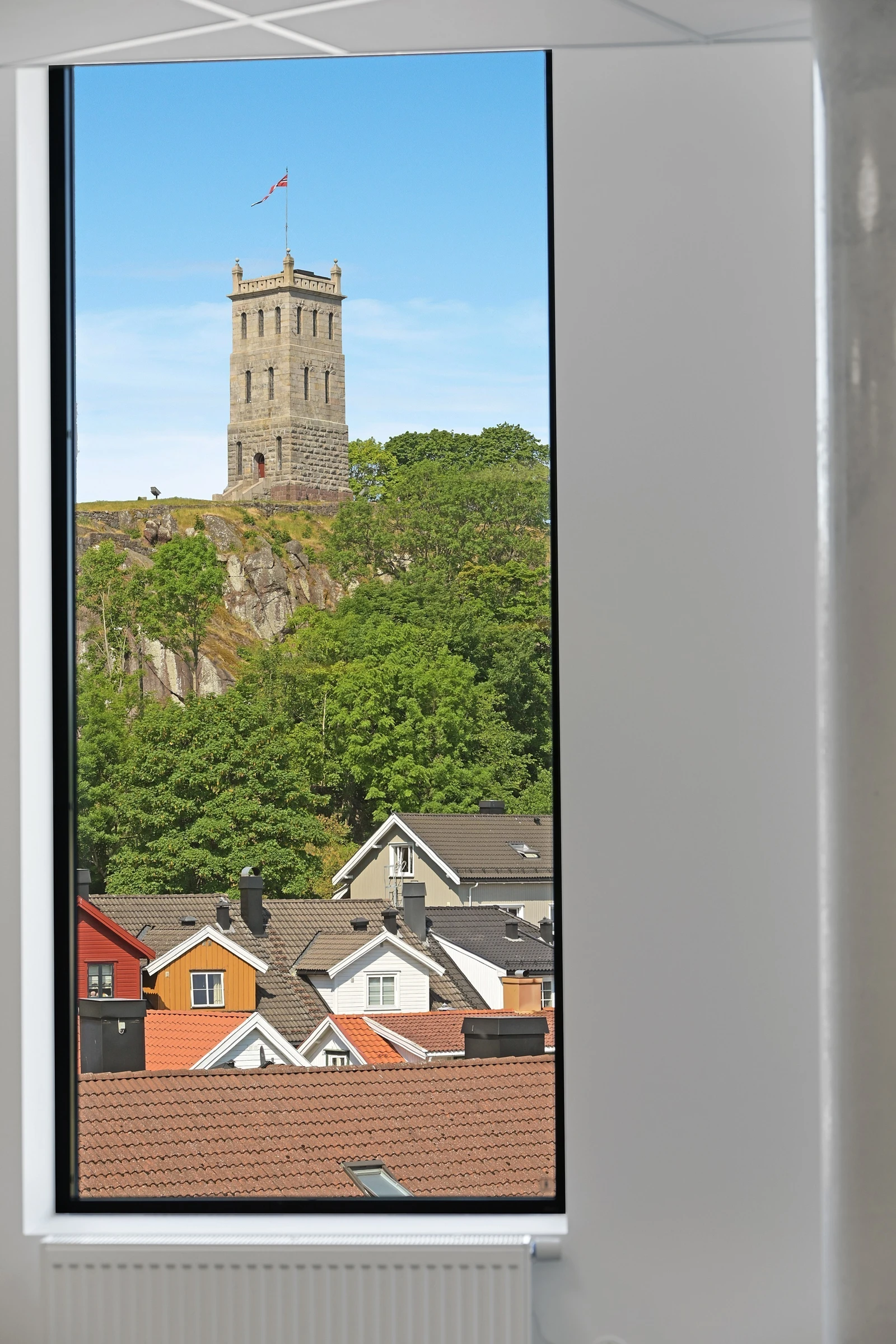 Utsikt rett til Slottsfjellet
Foto: Kristian Bollæren Galleribilde