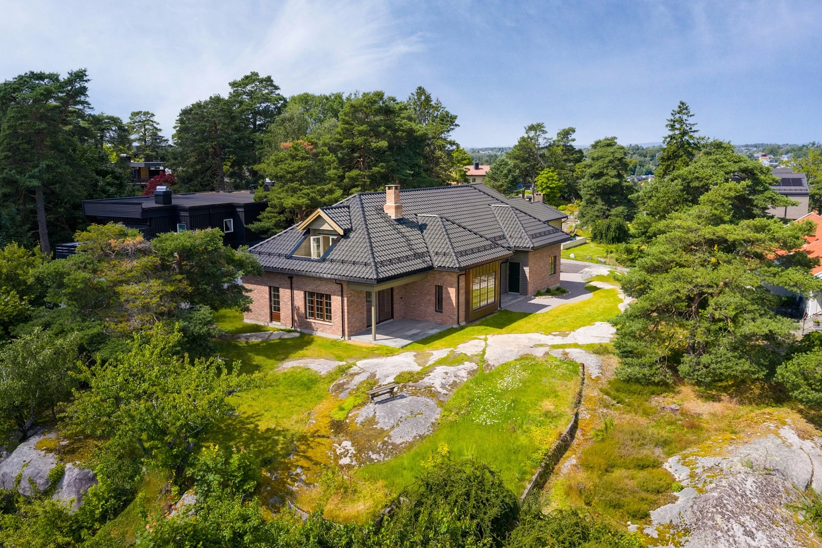 EIE eiendomsmegling ønsker velkommen til Hauanveien! Galleribilde