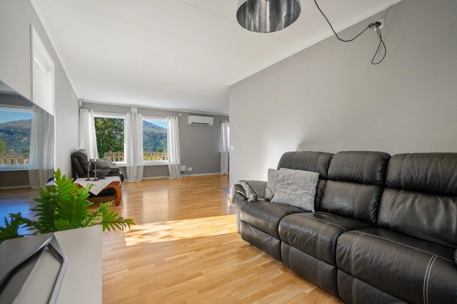 Her har du et perfekt sted for rolige kvelder eller en hjemmekinoopplevelse Galleribilde