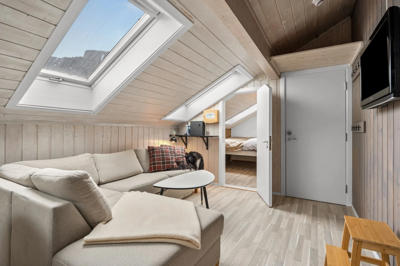 Velkommen til Lykkjavegen 1, presentert av Espen Johnsen ved Nordvik Majorstuen. Galleribilde