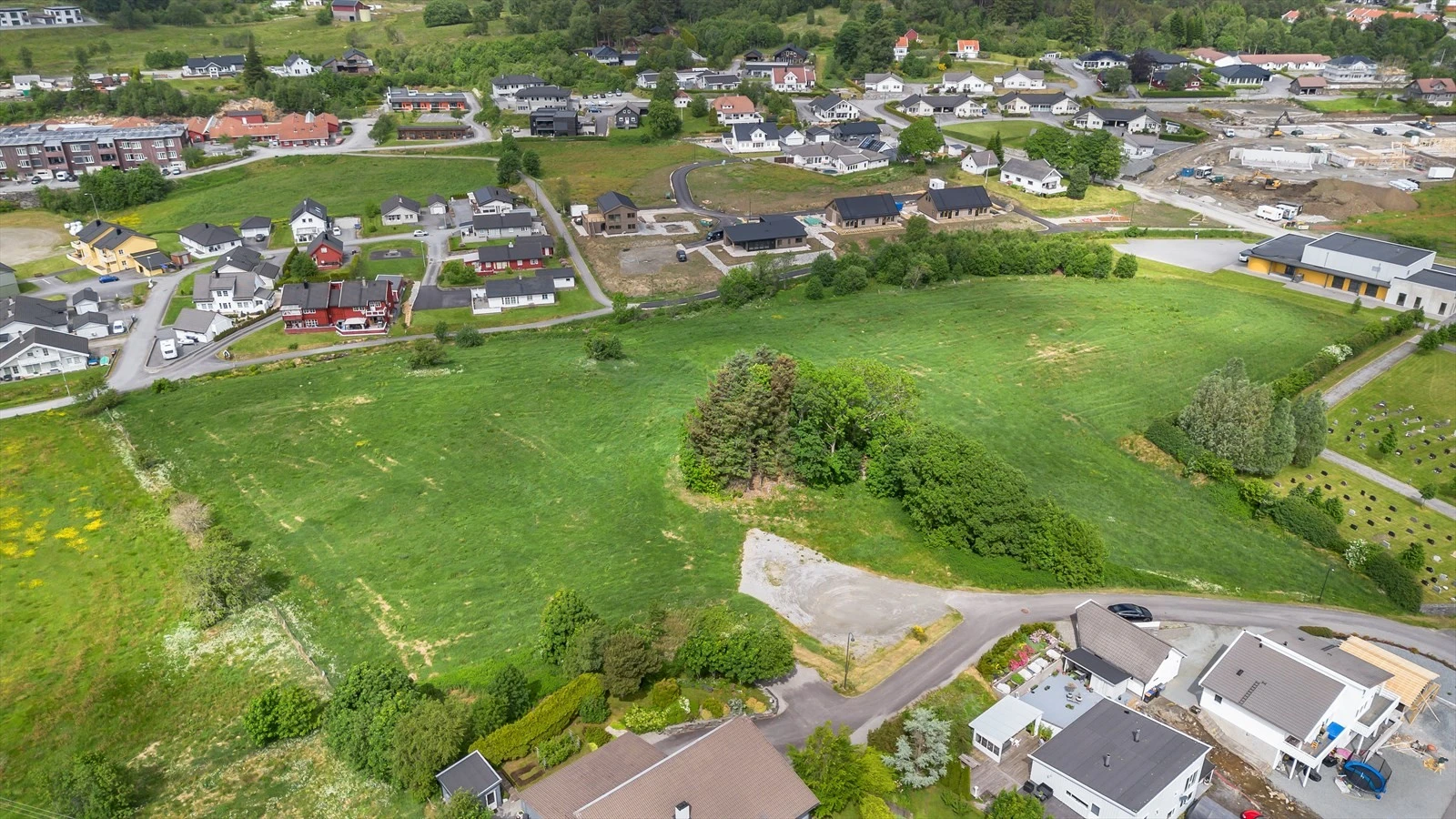 Tomt Sveio-8 Galleribilde