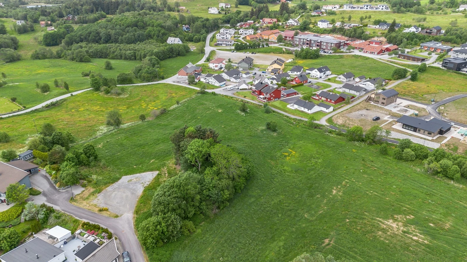 Tomt Sveio-2 Galleribilde