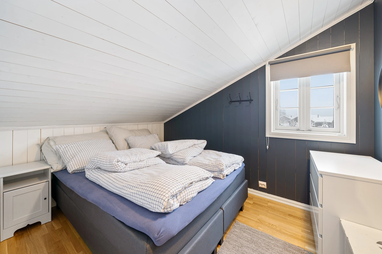 Soverom 1 i 2. etg Galleribilde