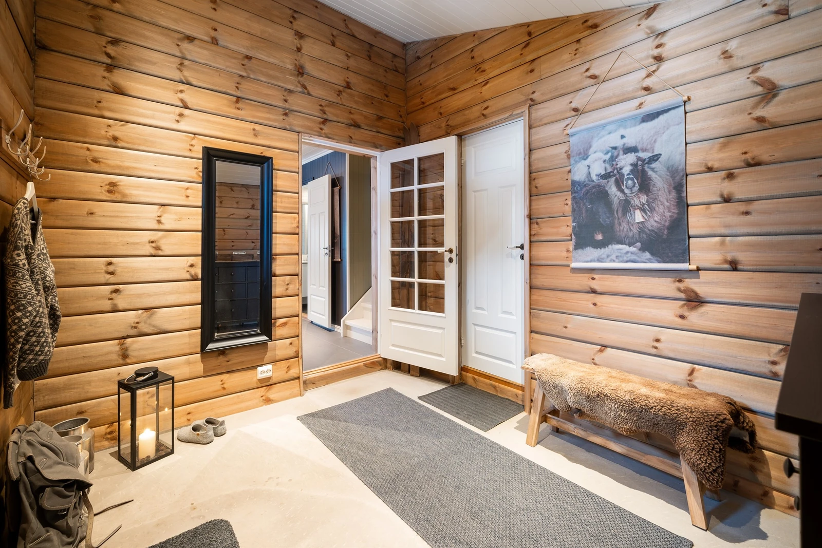 Velkommen inn til Løefjellstigen 28 Galleribilde