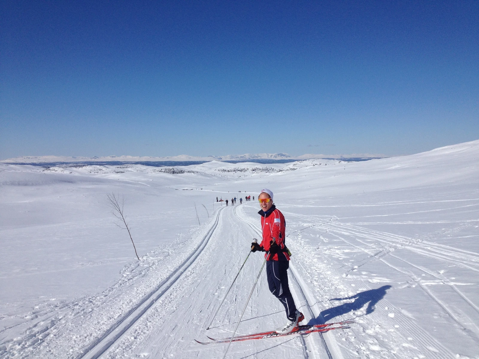 Skiløyper på snaufjellet Galleribilde