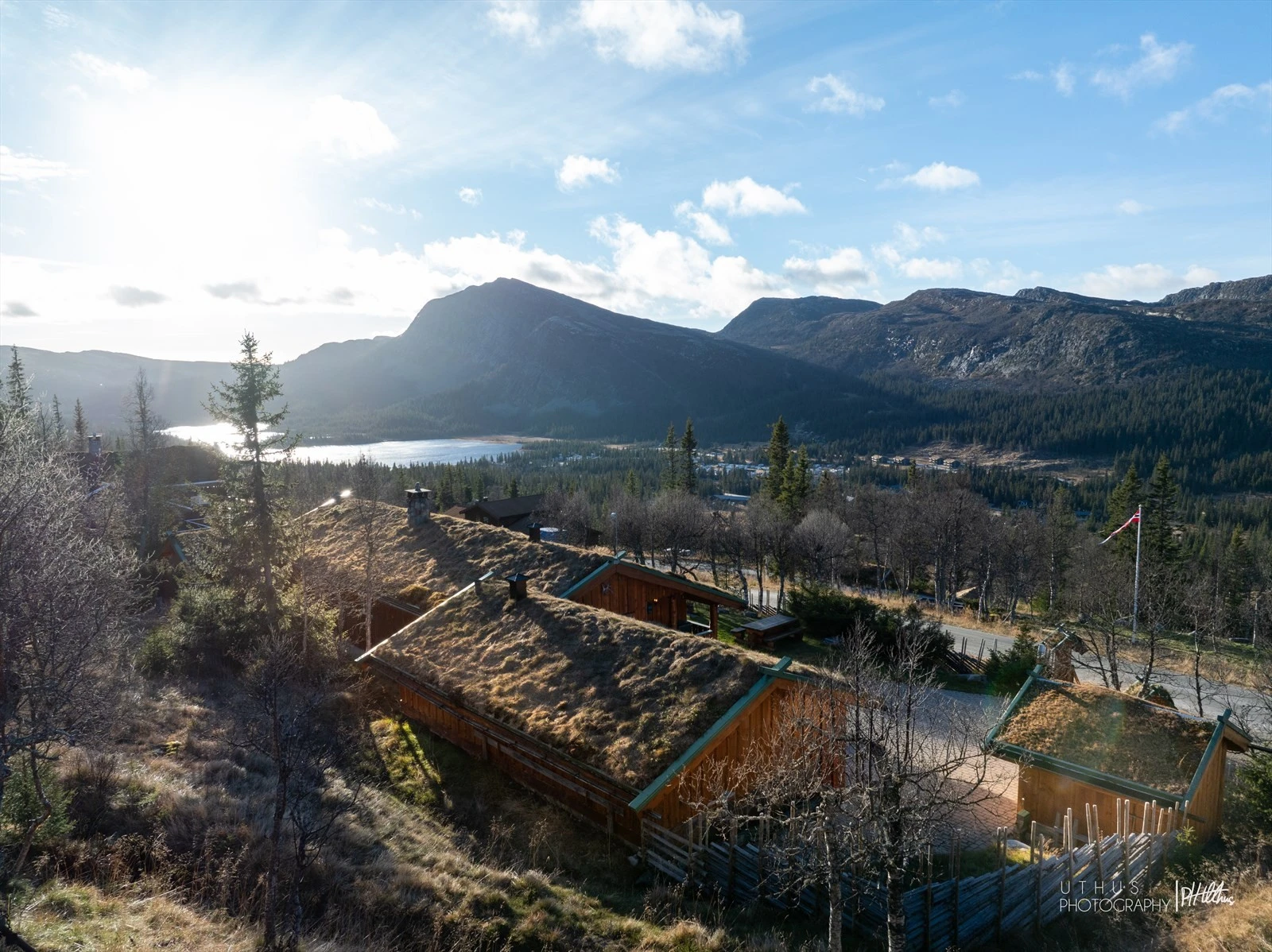 Kort vei til flotte tur- og langrennsløyper i naturskjønne omgivelser. Galleribilde
