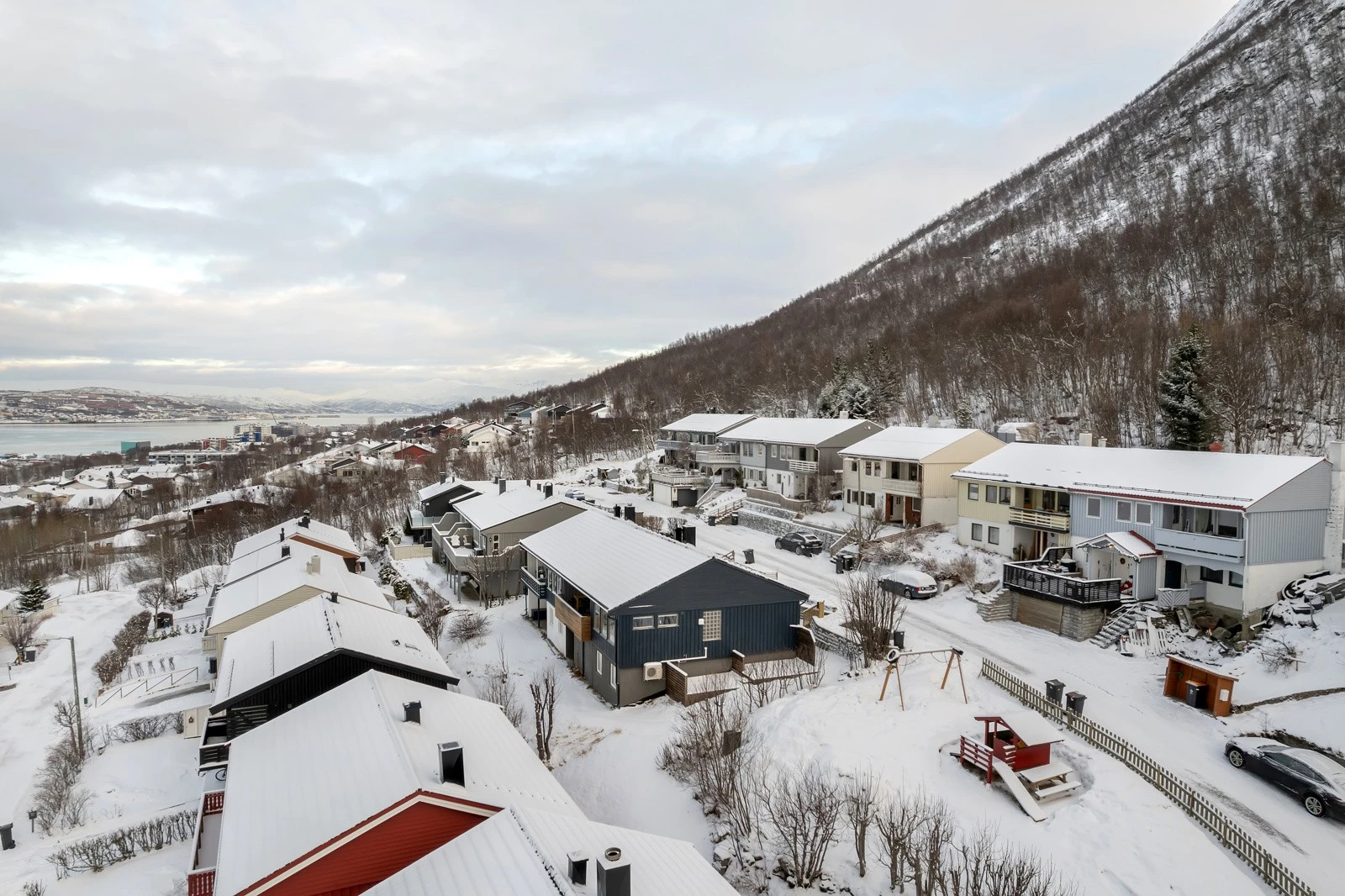 Attraktiv beliggenhet høyt i feltet. Galleribilde