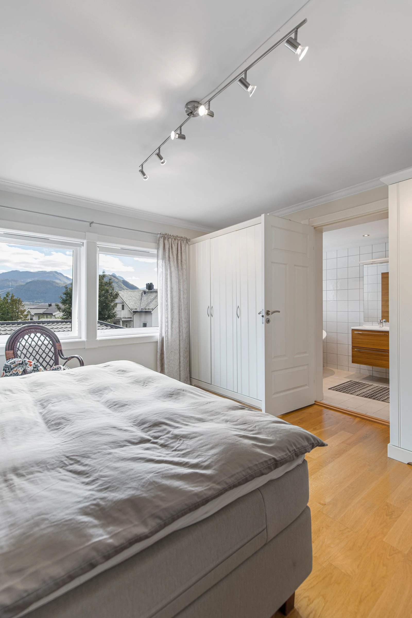 Rommet har eget bad. Galleribilde