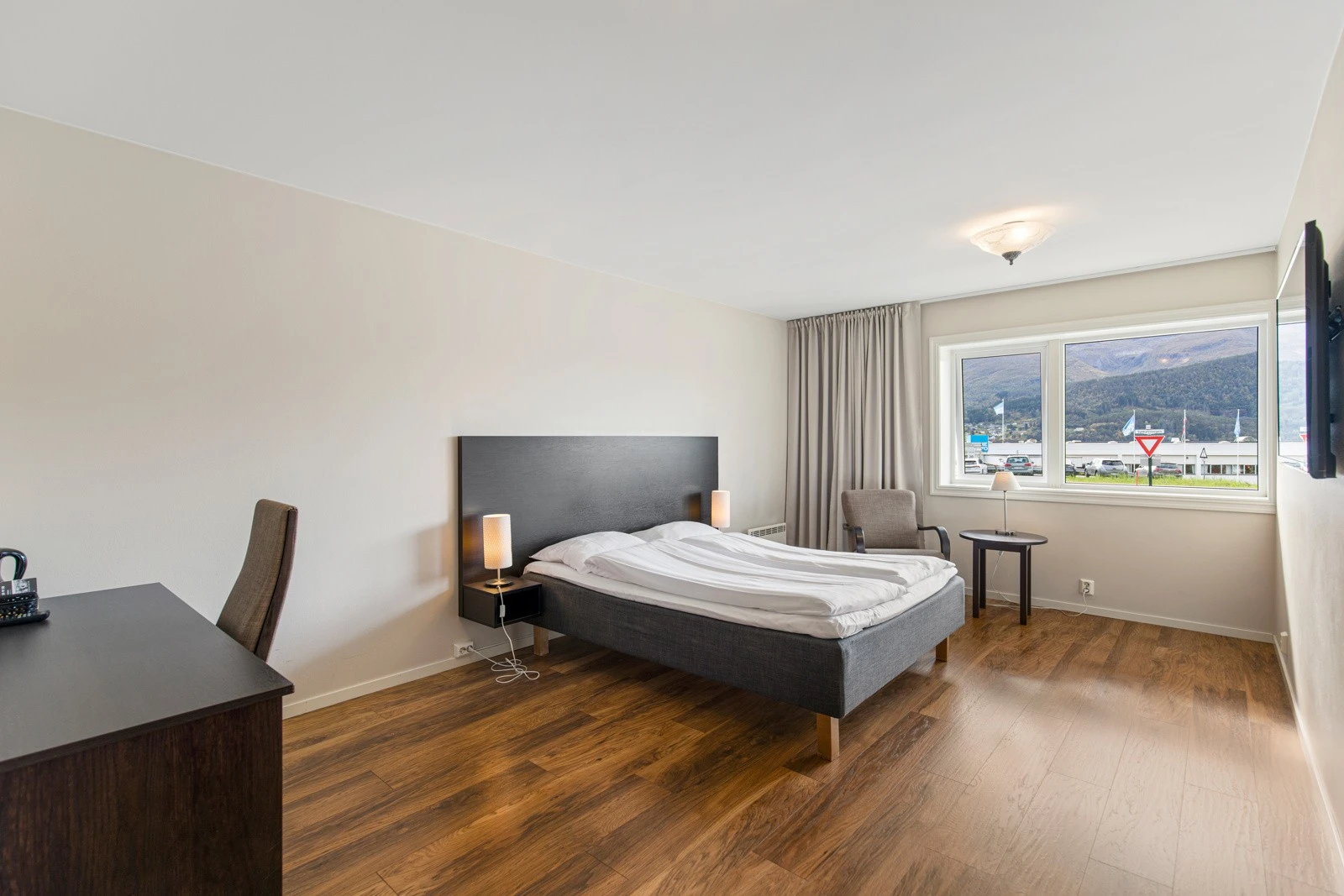 Hotellrom. Galleribilde