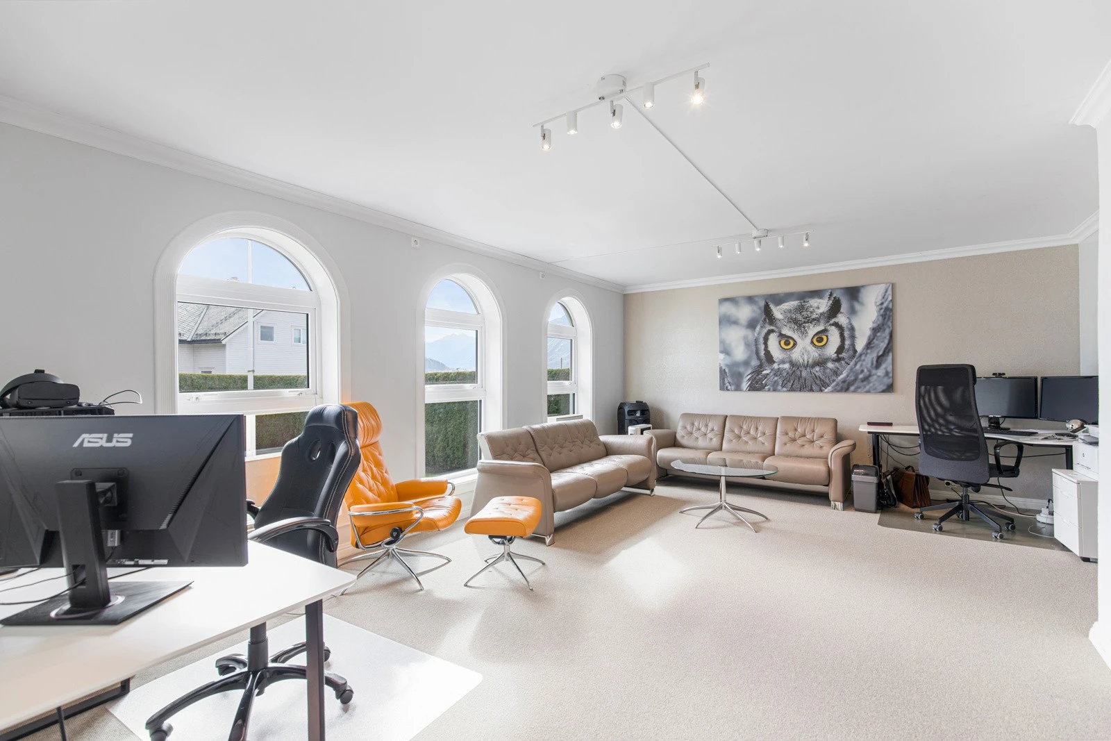 Stue/kontor. Galleribilde