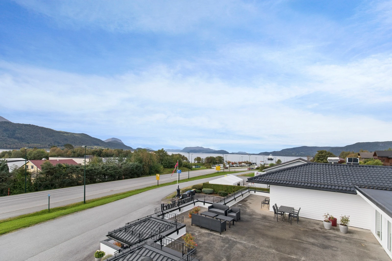 Panoramautsikt og svært gode solforhold. Galleribilde