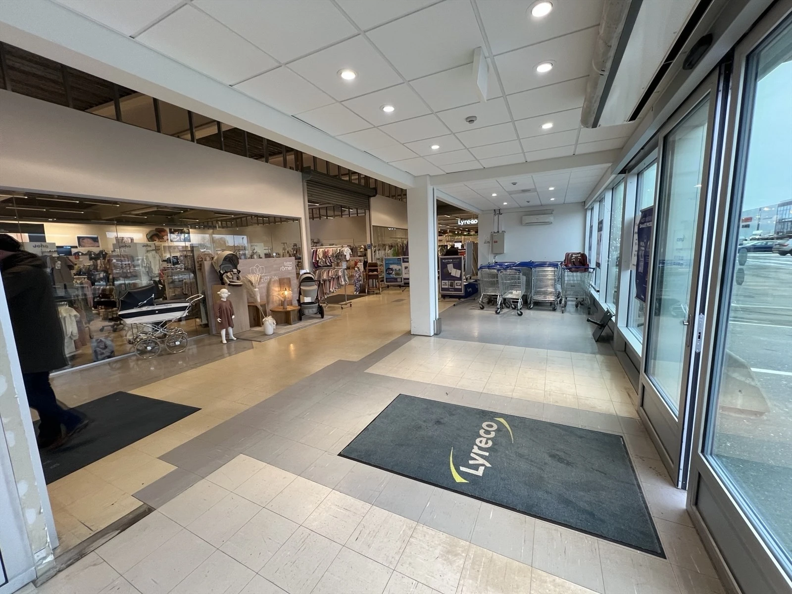 Inngangsparti handelslokaler i 1. etasje Galleribilde