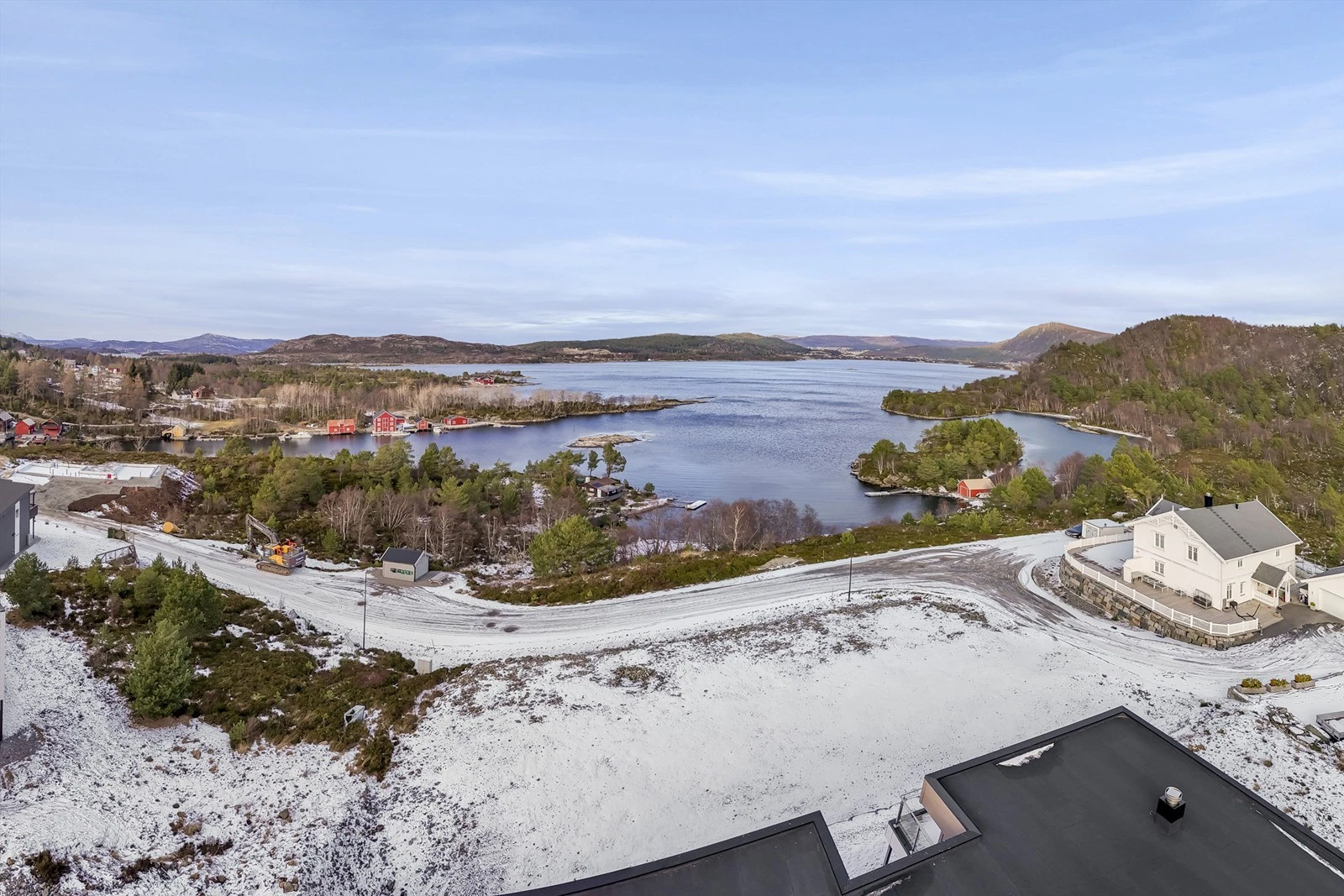 Flott du utsikt mot havet. Galleribilde