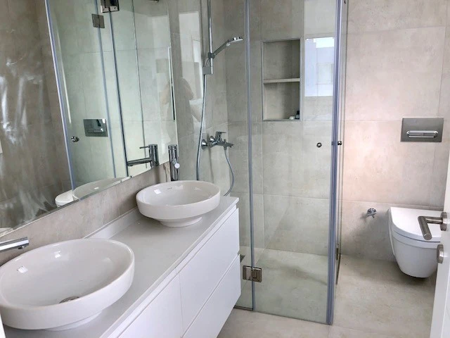 Bad hovedsoverom Galleribilde