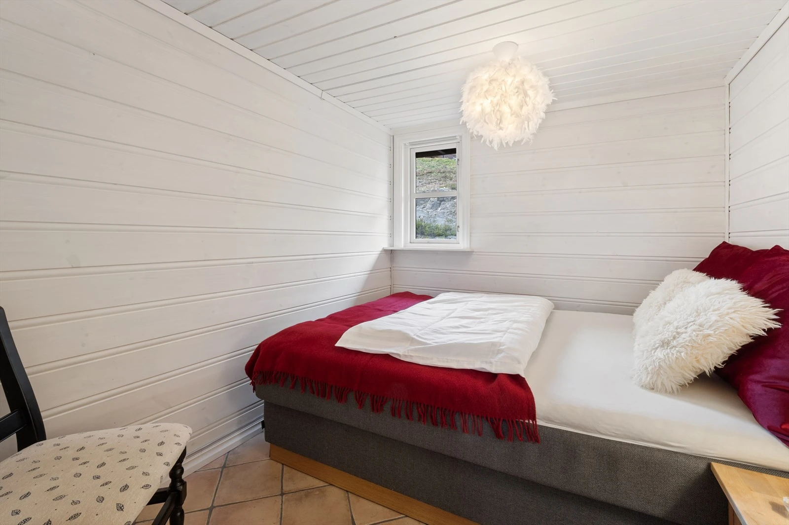 Soverom nr. 2 mad plass til dobbeltseng. Galleribilde