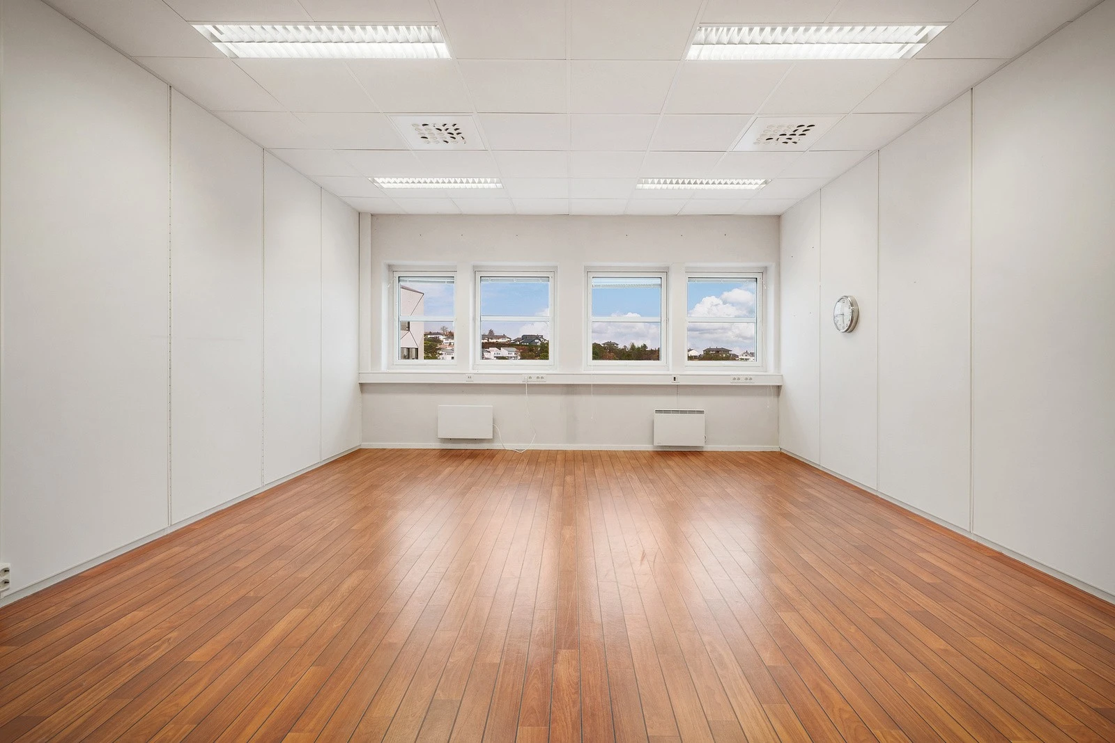 Kvassnesvegen 44 | Presentert av PrivatMegleren Næring v/Susanne Troye Galleribilde