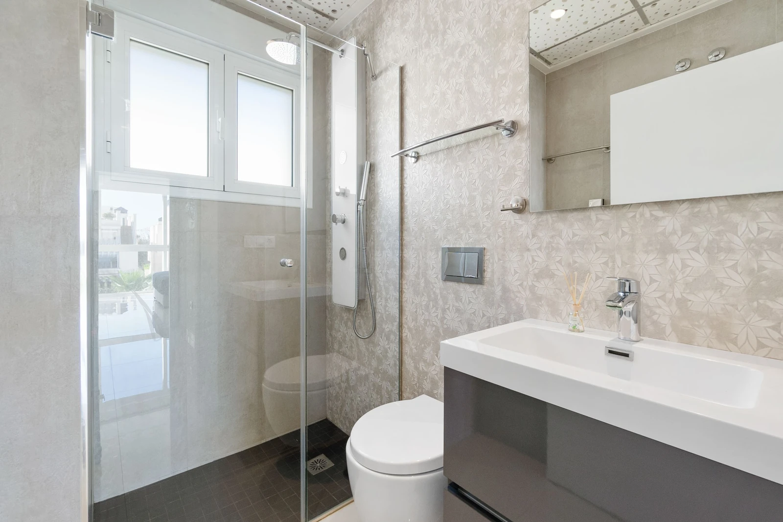 Badet til soverom 2 Galleribilde