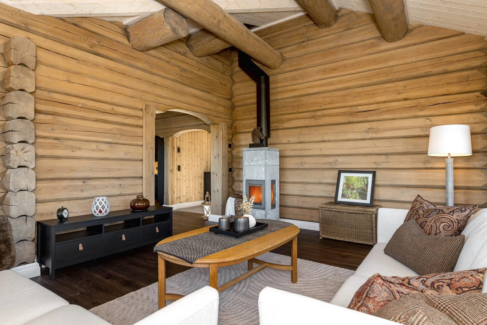 Fin peis som varmer godt og skaper en lun atmosfære. Galleribilde