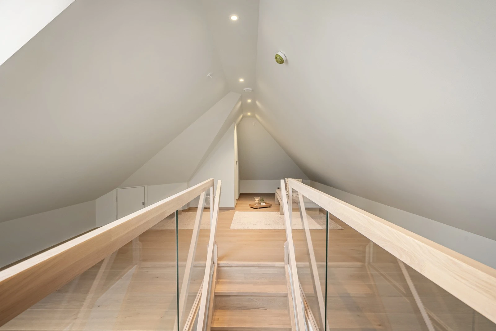 En herlig loftstue Galleribilde