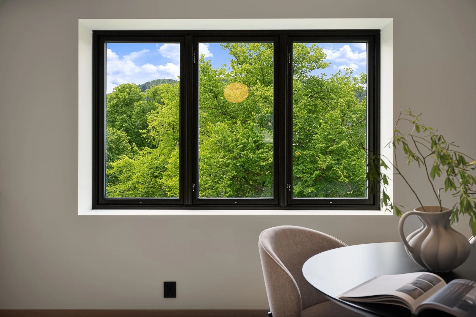 Alle vinduer og dører er nye Galleribilde