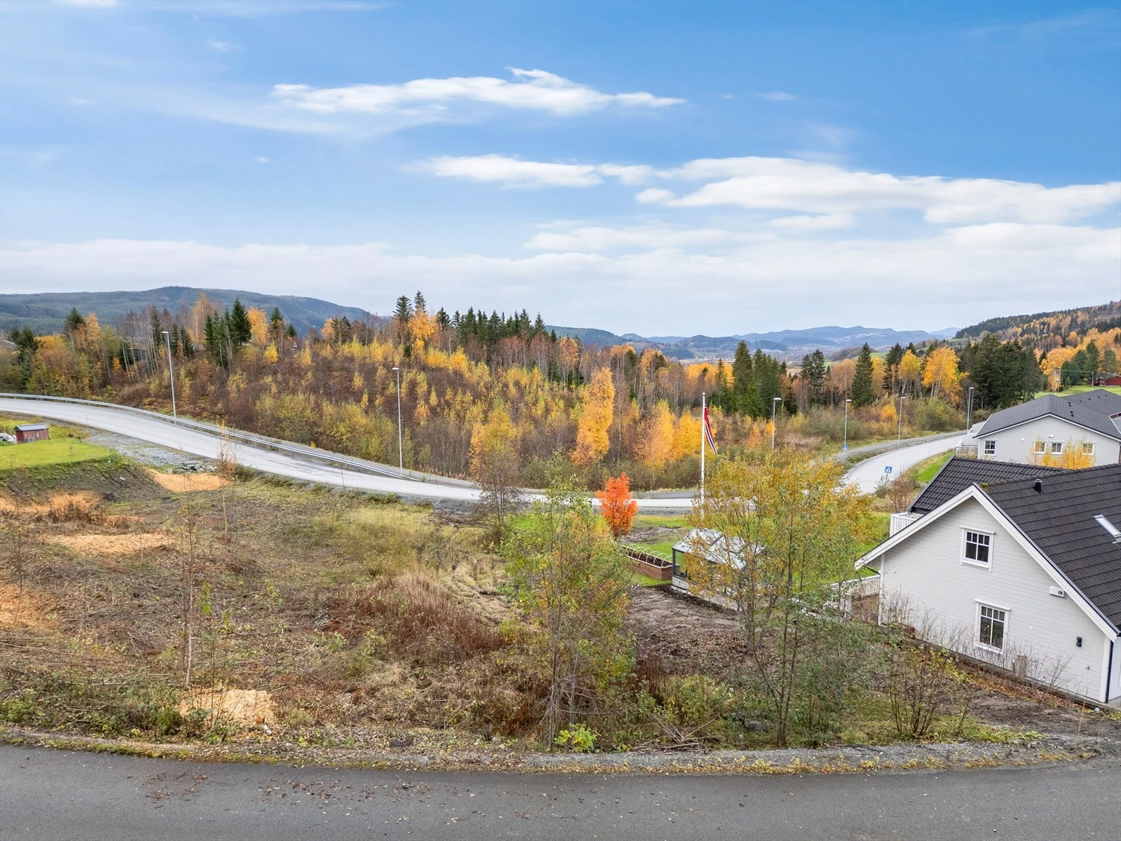 Johan Myrvangs vei 33 - 1093 kvm - Kr. 890 000,- Galleribilde