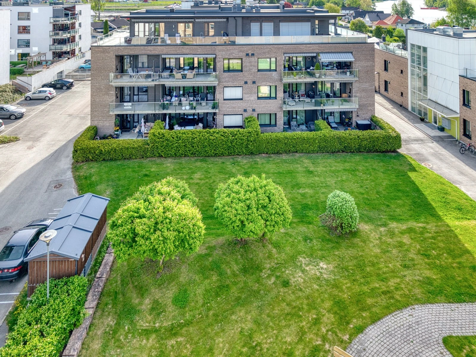 Pene, opparbeidede grøntområder.