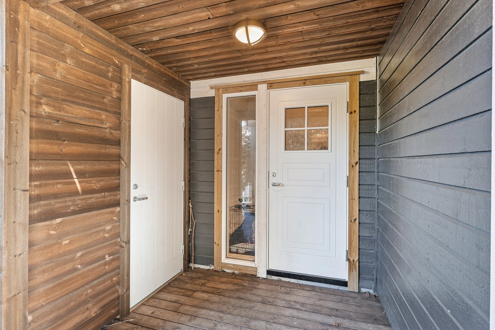 Utvendig bod. Galleribilde