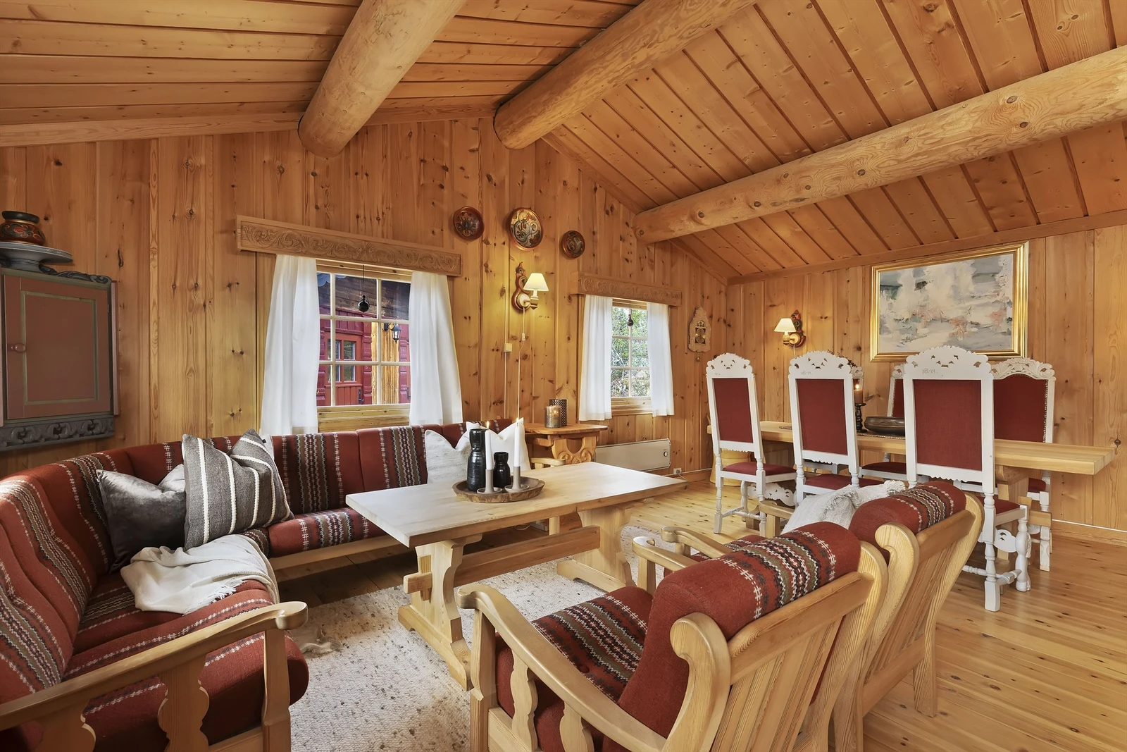 God plass til salong og spisebord Galleribilde