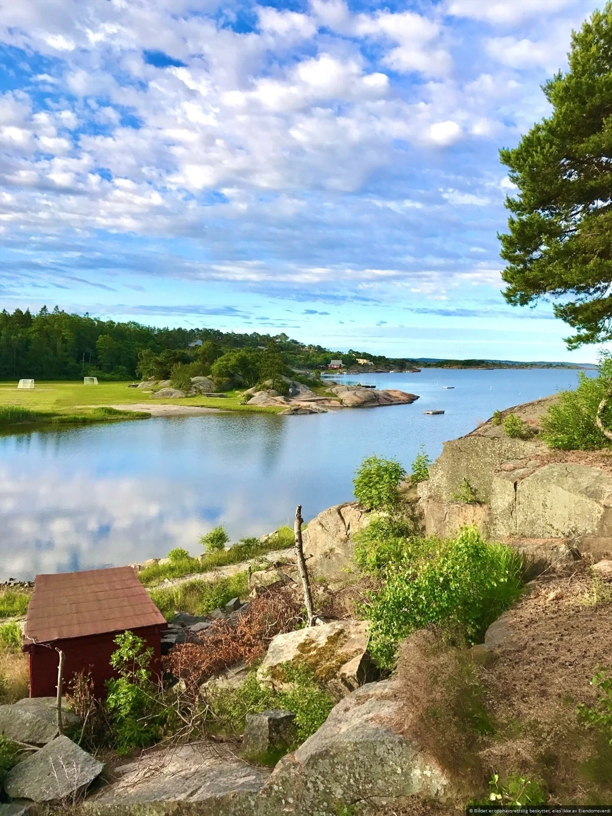 Fotballplass.jpg Galleribilde
