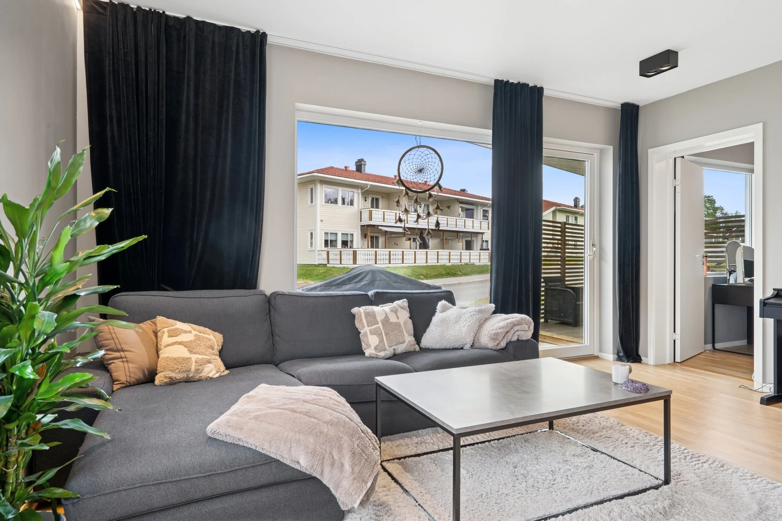 Her kan du trekke deg tilbake og slappe av med en god bok, eller se en spennende film. Galleribilde