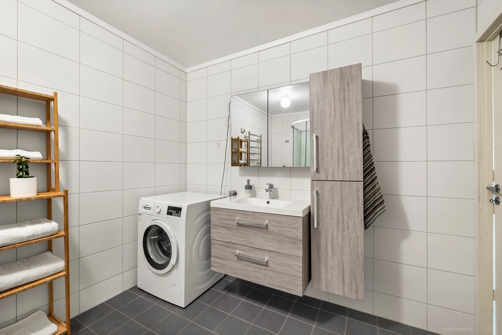 Pent baderom, renovert i 2018.