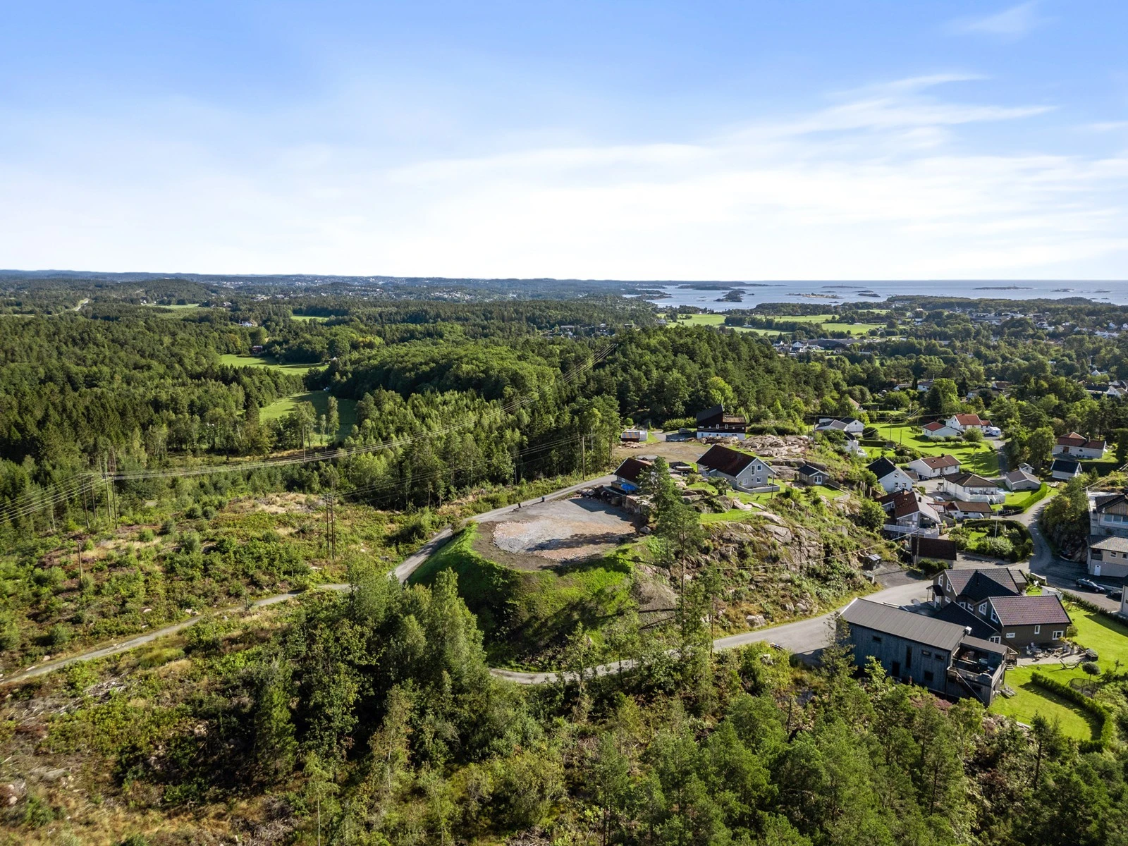 Kort vei til Storesand og Strand Hotell med bademuligheter. Galleribilde