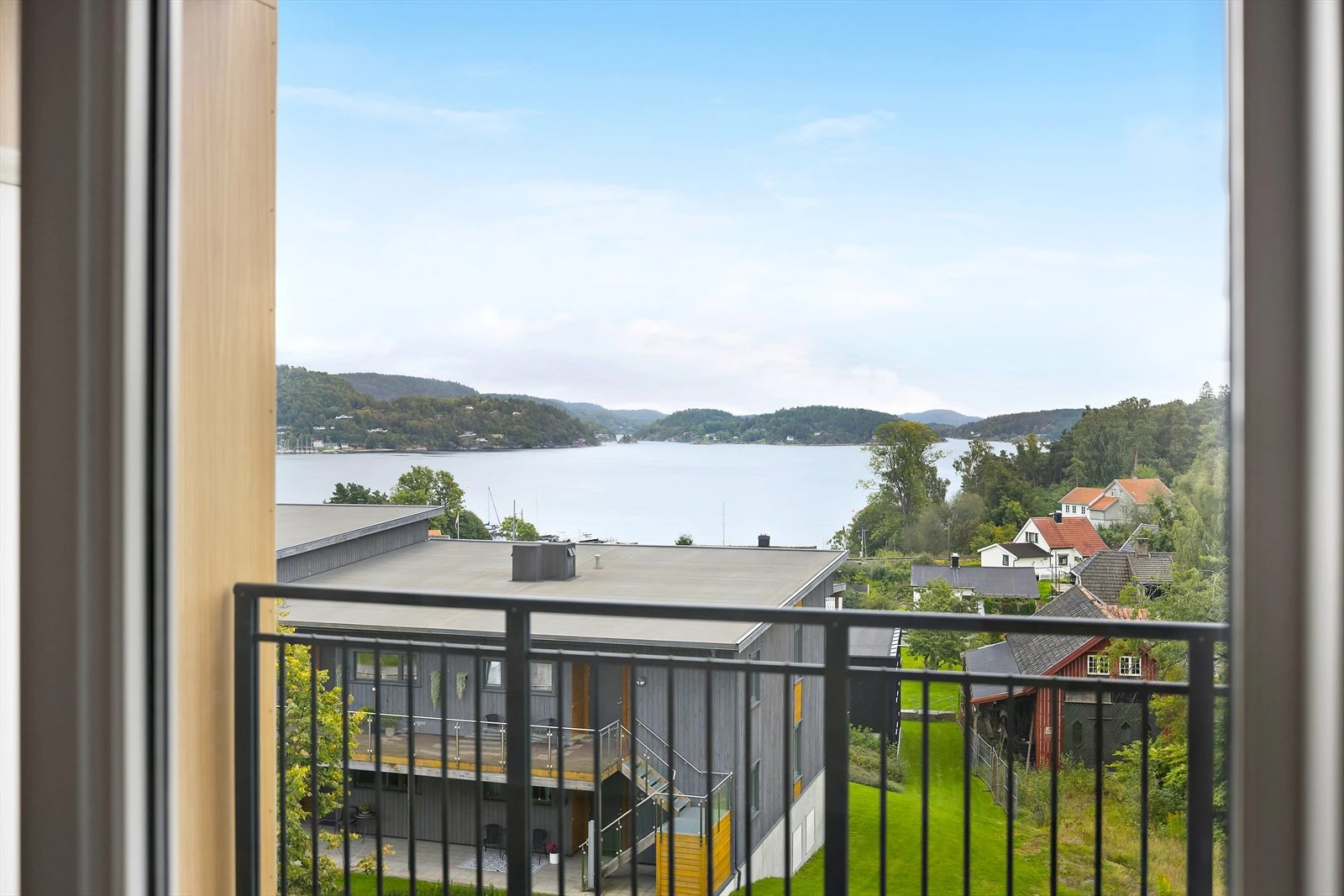 Utsikt fra soverom 1 Galleribilde