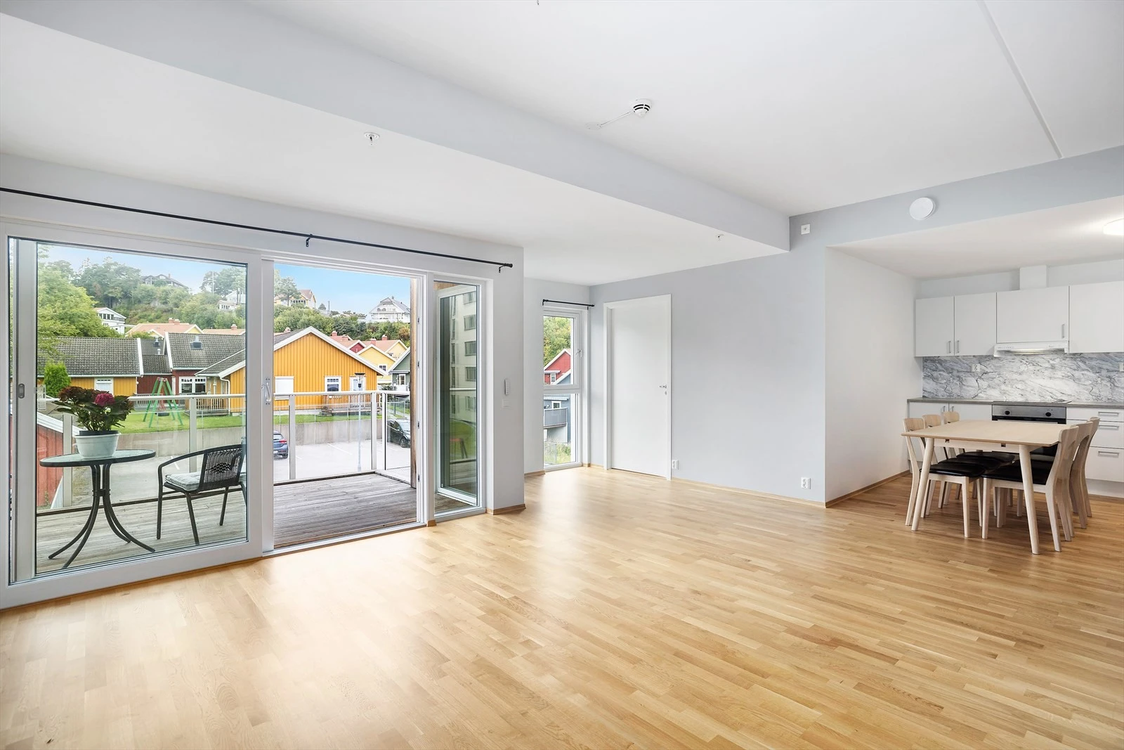 Balansert ventilasjon og sentralfyring Galleribilde