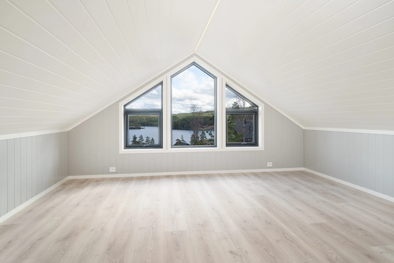 Store vindusflater og utsikt Galleribilde