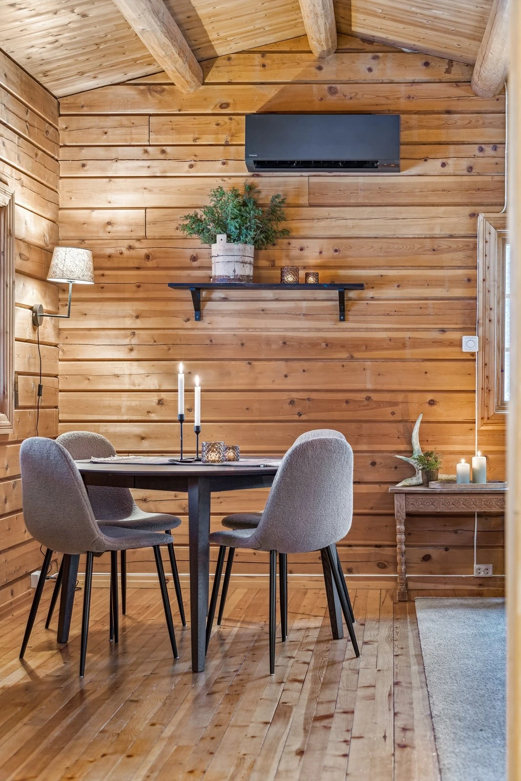 Luft-luft varmepumpe er installert i 2023 Galleribilde