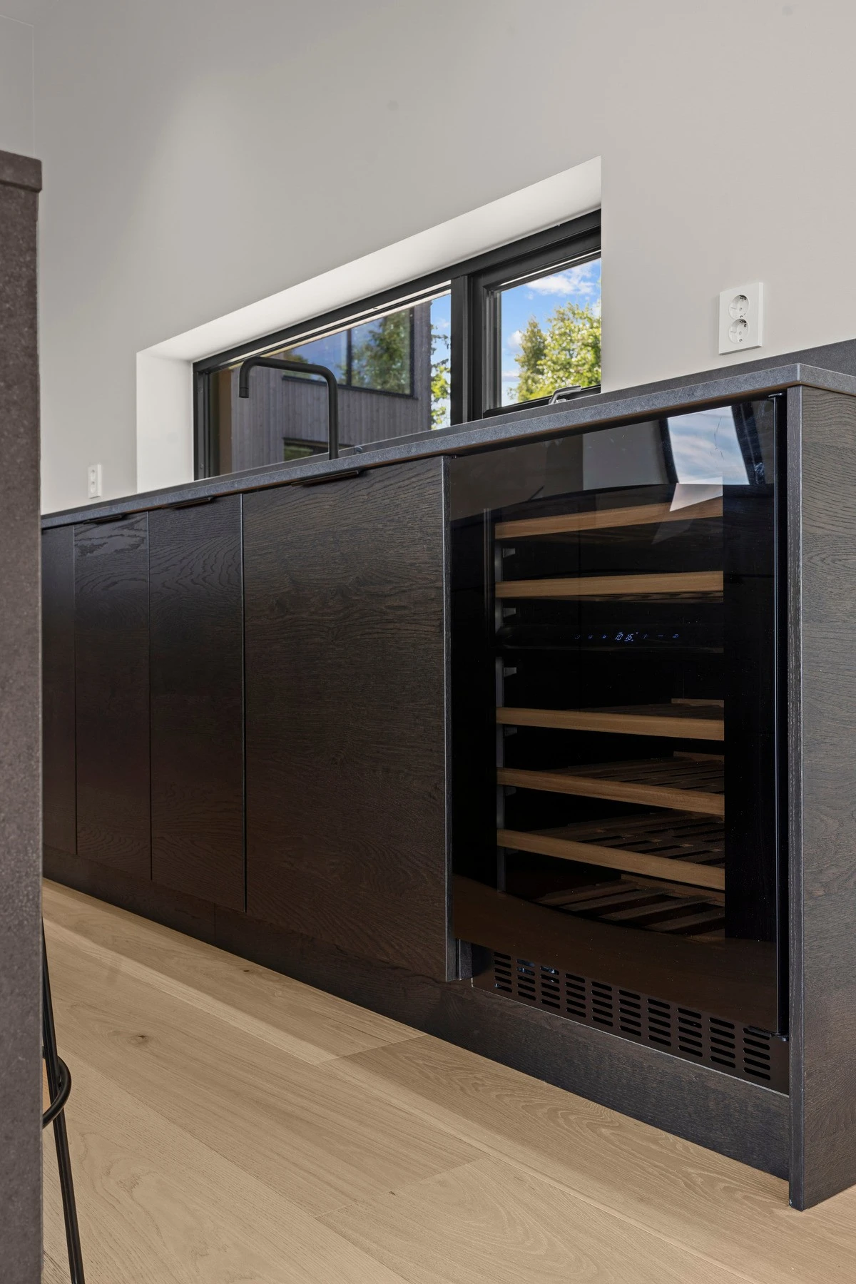 Eksklusivt integrert vinskap. Galleribilde