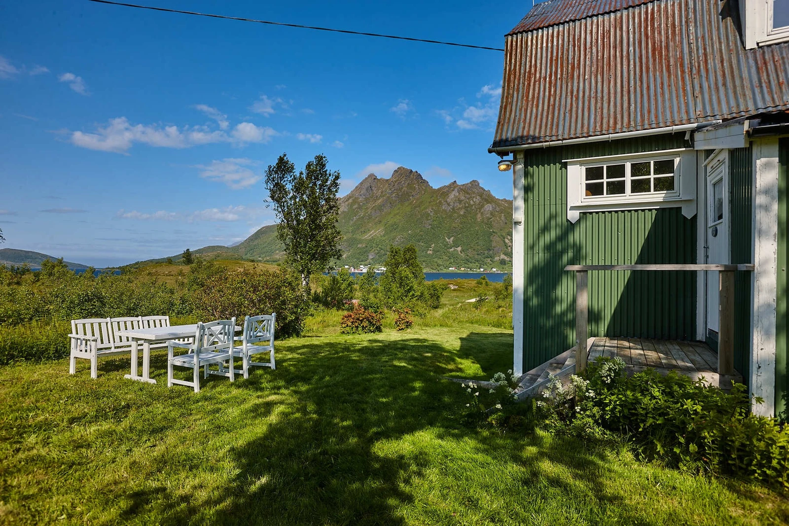 Her kan du finne roen og nyte Nordnorsk natur. Galleribilde