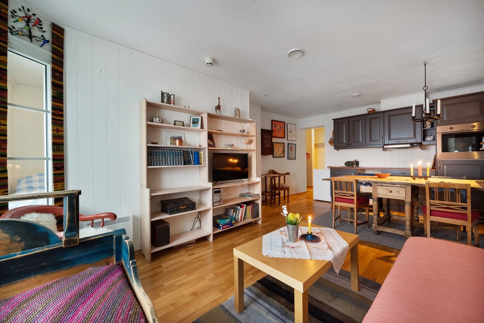 Stue/kjøkken. Galleribilde