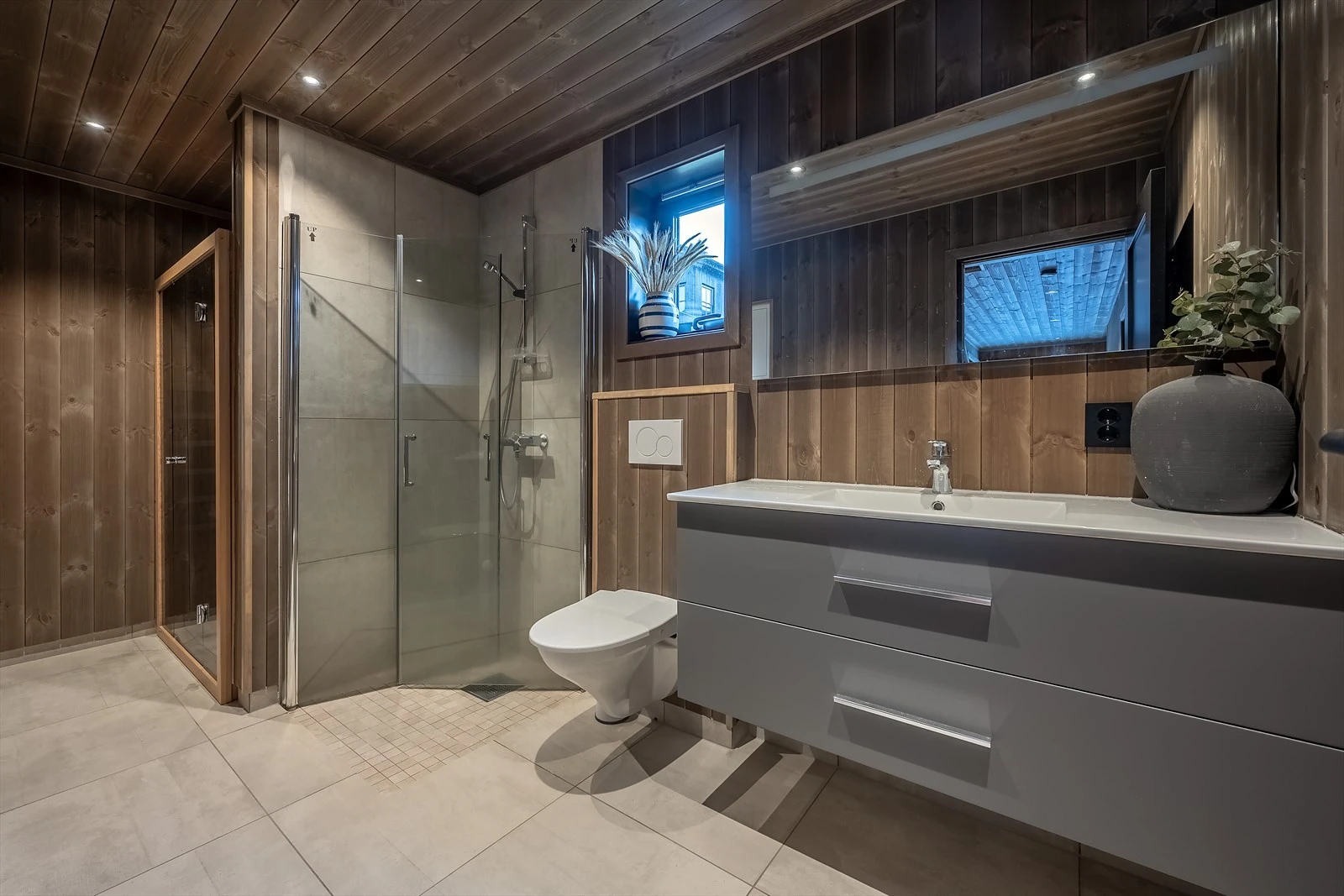 Bad (1. etasje) Galleribilde