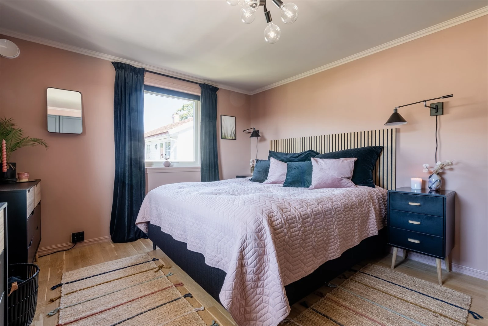 Nydelige farger gir god stemning. Galleribilde