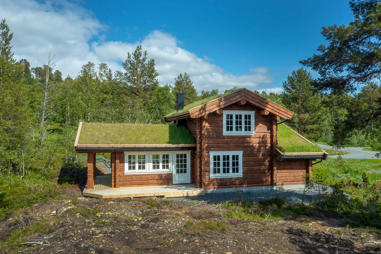 Hytten ble nylig oppført og er av høy standard. Galleribilde