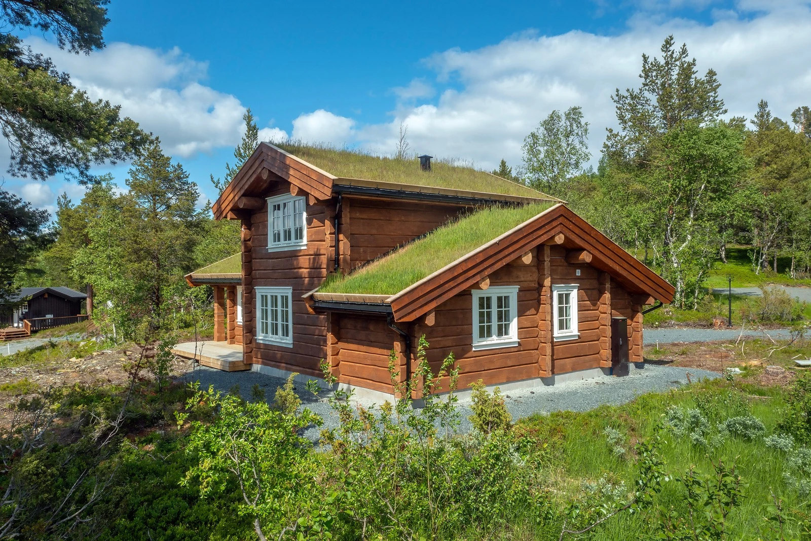 Eiendommen har en tomt på 1197,4 kvm. Galleribilde