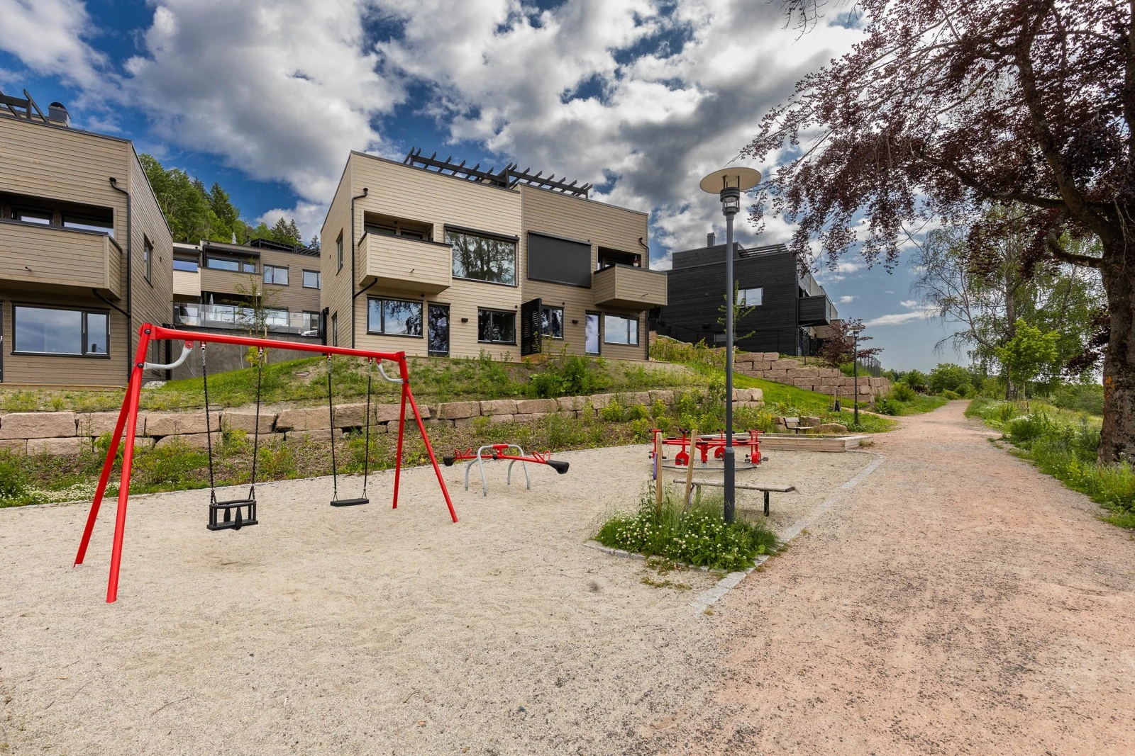 Fantastiske lekearealer rett utenfor døren for barn i alle aldere. Galleribilde