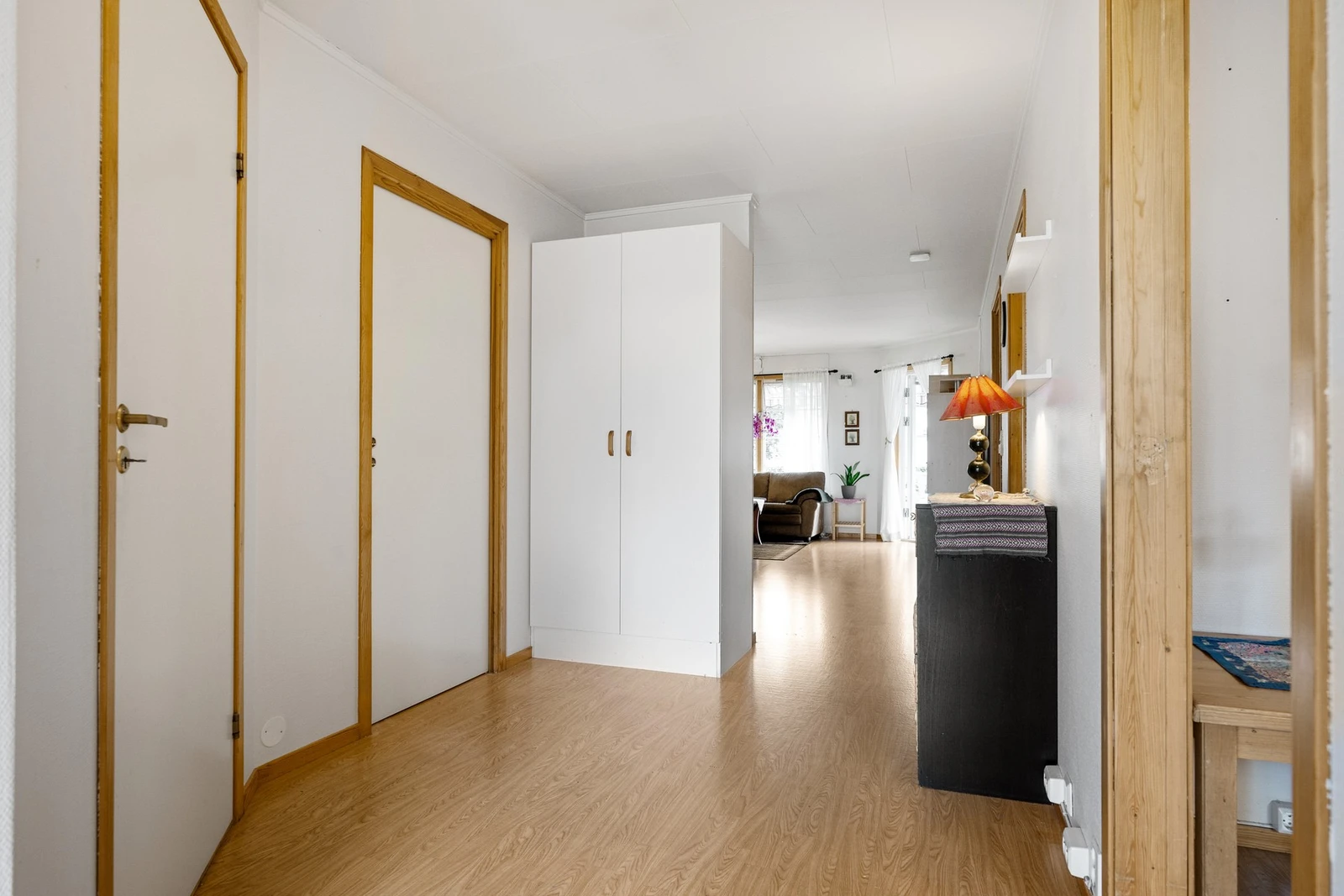 En luftig og lys leilighet med 2 soverom Galleribilde