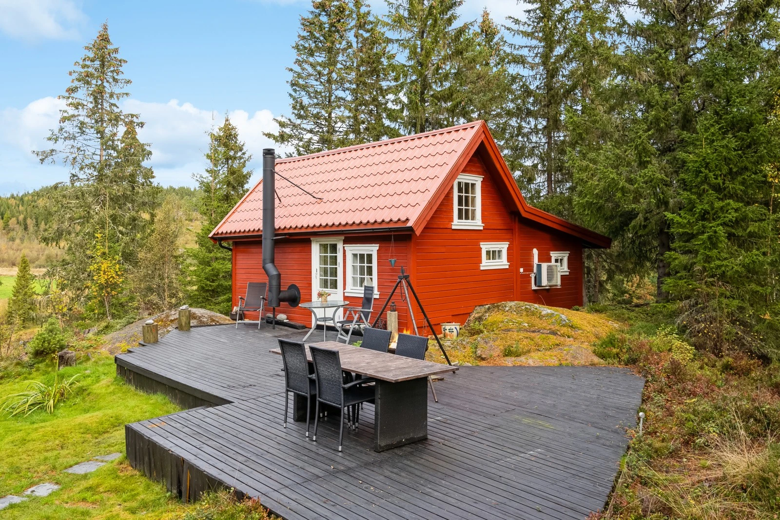 EIE Eiendomsmegling ved Thomas Myhre har gleden av å presentere Raudbekkvegen 3! Galleribilde