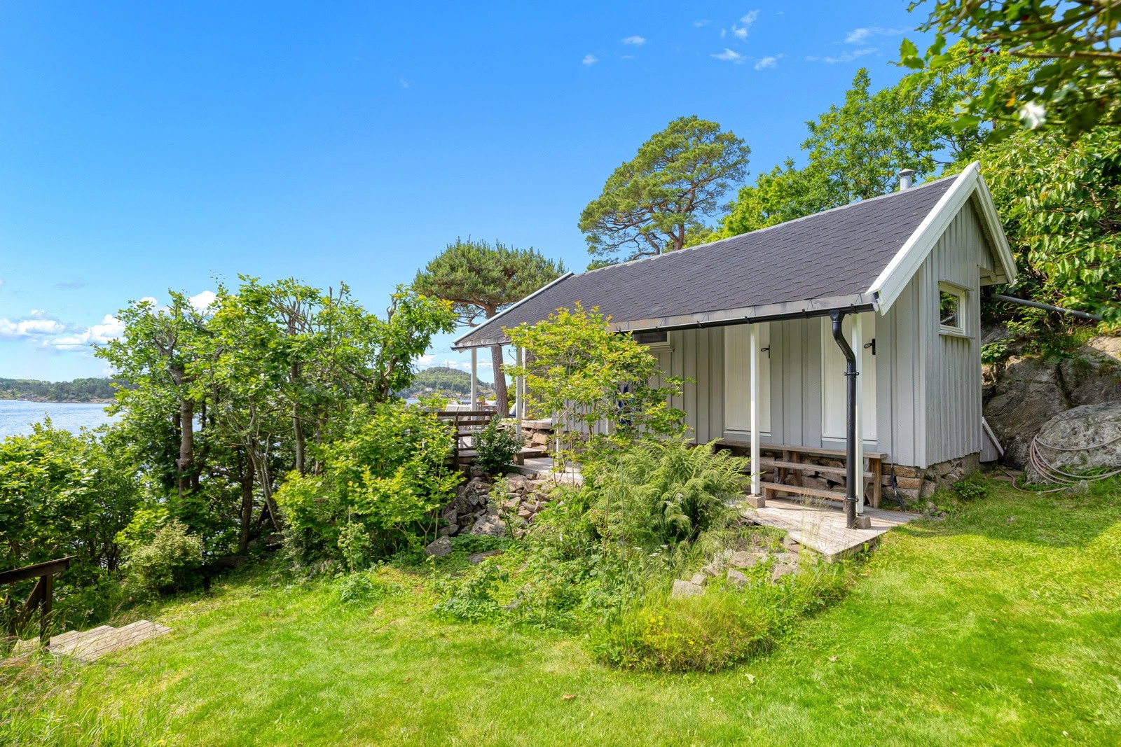 Like nedenfor hytten finner du et koselig anneks Galleribilde