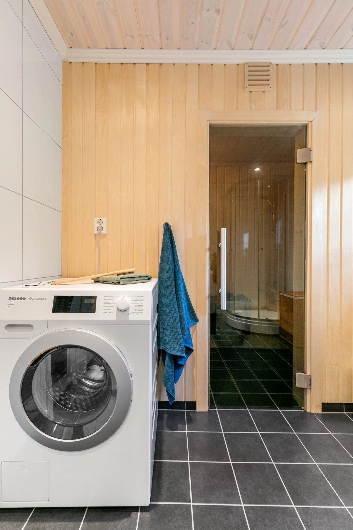 Det er også opplegg for vaskemaskin. Galleribilde